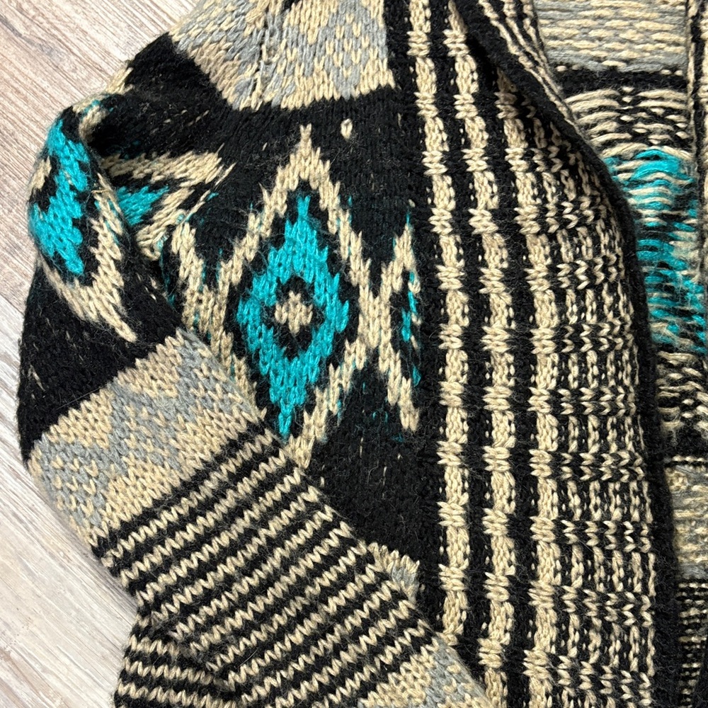 🤩 Pretty Patterned Sweater - Picture 4 of 8